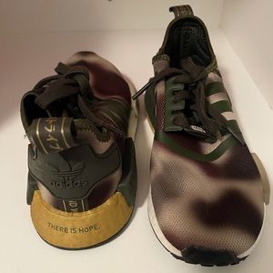Adidas NMD R1 Star Wars Camo Princess Leia